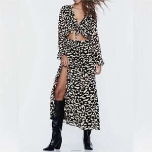 Zara Black and Cream Leopard Print Cut Out Maxi Dress - Medium